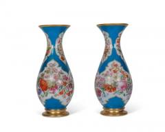  Baccarat A Large and Exquisite Pair of French Baccarat Opaline Glass Vases - 4123773