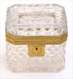 Baccarat Exquisite antique Baccarat diamond cut crystal vanity box with bronze mounts - 830277