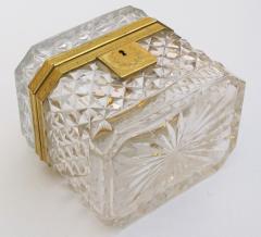  Baccarat Exquisite antique Baccarat diamond cut crystal vanity box with bronze mounts - 830282