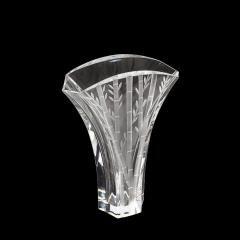  Baccarat Mid Century Modernist Ginkgo Vase with Etched Bamboo Motif signed Baccarat - 4231199