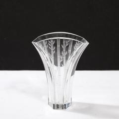  Baccarat Mid Century Modernist Ginkgo Vase with Etched Bamboo Motif signed Baccarat - 4231201