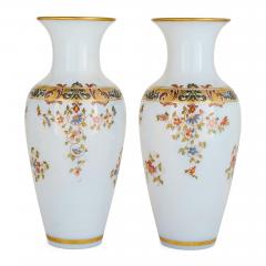  Baccarat Pair of French antique opaline glass vases by Baccarat - 4330134