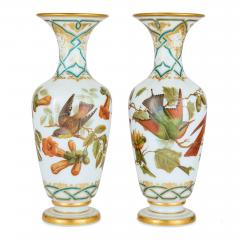  Baccarat Pair of antique French hand painted opaline glass vases by Baccarat - 4283681