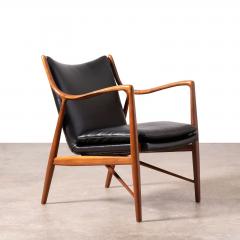  Baker Furniture Company Finn Juhl NV 45 Scandinavian Lounge Chairs in Walnut and Black Leather 1950s - 3622631