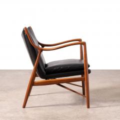  Baker Furniture Company Finn Juhl NV 45 Scandinavian Lounge Chairs in Walnut and Black Leather 1950s - 3622639