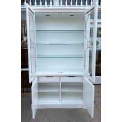  Baker Furniture Company Hollywood Regency Baker Furniture Co White Lacquer Display Cabinet - 4438060