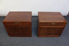  Baker Furniture Company Pair of Vintage Walnut and Brass Nightstands by Baker - 2473412