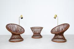  Bonacina Pair of 1950s armchairs in rattan with a coffee table with glass top Bonacina - 2082679