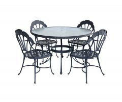  Brown Jordan Furniture Vintage Brown Jordan Aluminum Outdoor Round Table with Four Chairs - 4554934
