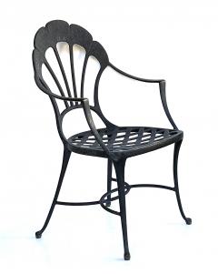  Brown Jordan Furniture Vintage Brown Jordan Aluminum Outdoor Round Table with Four Chairs - 4554941