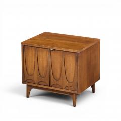  Broyhill Brasilia Broyhill Brasilia Mid Century Walnut Commode Nightstands Pair - 4684710