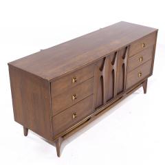 Broyhill Brasilia Broyhill Brasilia Mid Century Walnut and Brass 9 Drawer Lowboy Dresser - 4214662