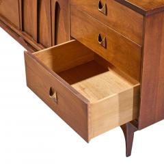  Broyhill Brasilia Broyhill Brasilia Mid Century Walnut and Brass Lowboy 9 Drawer Dresser - 4646367