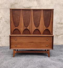  Broyhill Brasilia Expertly Restored Broyhill Brasilia Sculpted Walnut Dresser or Gentlemans Chest - 3975286