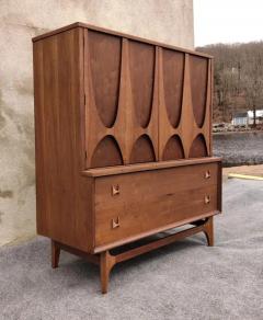  Broyhill Brasilia Expertly Restored Broyhill Brasilia Sculpted Walnut Dresser or Gentlemans Chest - 3975287