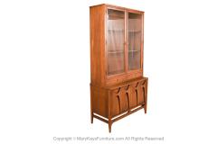  Broyhill Brasilia Mid Century Walnut Buffet China Cabinet Broyhill Brasilia - 3615952