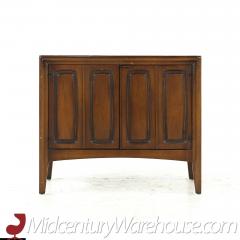  Broyhill Furniture Broyhill Emphasis Mid Century Walnut Nightstand - 3688620