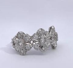  Buccellati Buccellati 18K White gold Diamond 3 Blossom Ring - 3575145