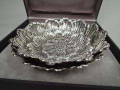  Buccellati Two Gianmaria Buccellati Sterling Silver Flower Bowls in Case - 3757434