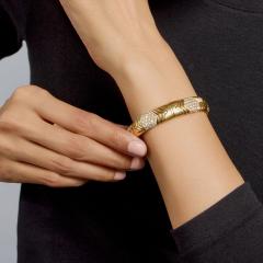  Bvlgari Bulgari Bulgari 18K Gold and Diamond Parentesi Bracelet - 4168002