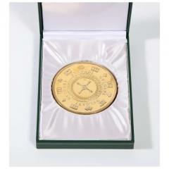  Bvlgari Bulgari Bvlgari Bulgari Sterling Silver Gilt Oversized Casino Paperweight Coin Vegas  - 3899547