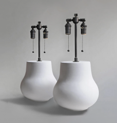  C J Peters Pair of plaster lamps - 3938613