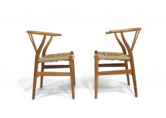  Carl Hansen Son Pair of Hans Wegner Wishbone Danish Dining Chairs CH 24 - 3156057