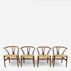  Carl Hansen Son Set of 4 Vintage Patinated Hans Wegner CH24 Wishbone Dining Chairs in Oak - 3178812