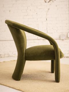  Carson s Furniture Postmodern Carson s Sculptural Armchairs in Green Velvet a Pair - 2864444