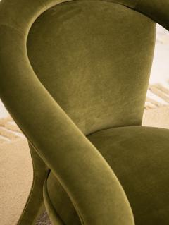  Carson s Furniture Postmodern Carson s Sculptural Armchairs in Green Velvet a Pair - 2864451