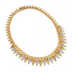  Cartier Cartier Gold and Diamond Leaf Necklace - 2631939