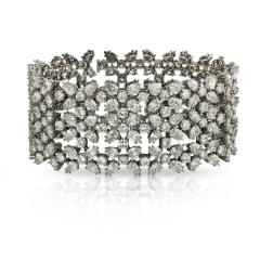  Carvin French CARVIN FRENCH PLATINUM PEAR SHAPED AND ROUNDS WIDE DIAMOND BRACELET - 1744537