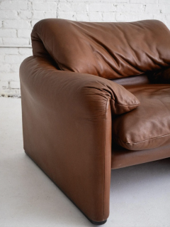  Cassina Maralunga Lounge Chair by Vico Magistretti for Cassina - 4560479