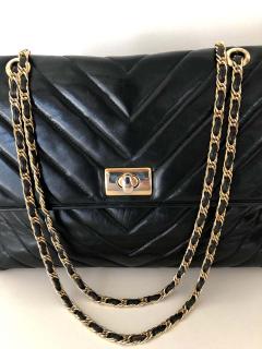  Chanel Pocketbook Fine Quilted Black Leather with Extra Long Chain Classic Chic - 1571734