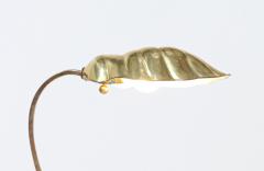  Chapman Mfg Co Mid Century Modern Brass Leaf Table Lamp by Chapman - 2971572