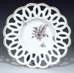  Chelsea Porcelain Manufactory Antique English Porcelain Botanical Chelsea Latticed Circular Dishes - 1778864