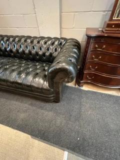  Chesterfield Chesterfield Sofa Button Tufted in Green Leather Sofa - 3147028