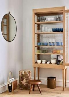  DEBORAH EHRLICH VITRINE IN WHITE OAK WITH 4 SIDES OF GLASS - 2992658