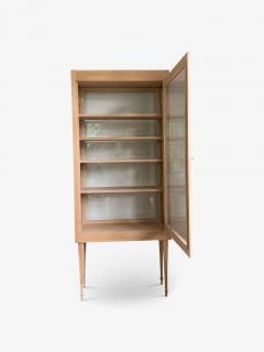 DEBORAH EHRLICH VITRINE IN WHITE OAK WITH 4 SIDES OF GLASS - 2992708