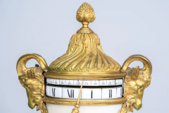  DUFAUD A RARE FRENCH LOUIS XVI STYLE ORMOLU MOUNTED ANNULAR CLOCK GARNITURE BY DUFAUD - 3566138