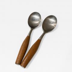 https://cdn.incollect.com/sites/default/files/thumb/-Dansk-Dansk-IHQ-Germany-Fjord-2-Large-Spoons-Teak-Stainless-1954-Quistgaard-495931-2202338.jpg