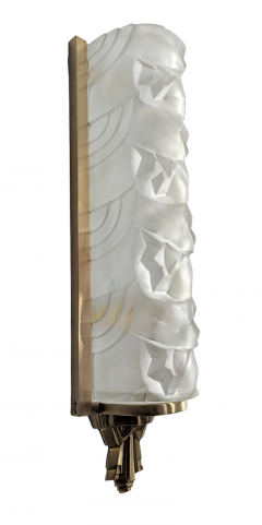  Degu Pair of French Art Deco Petals Wall Sconces Signed by Degue - 3942495