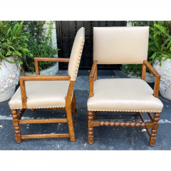  Dessin Fournir Companies 18th C Style Therien Workshop Spanish Colonial Walnut Leather Chairs a Pair - 2708227