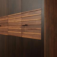  Domus Design Hola Closet with 4 or 6 Sliding Doors - 4115414