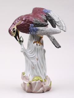  Dresden Porcelain Dresden Porcelain Bird Circa 1872 - 141256