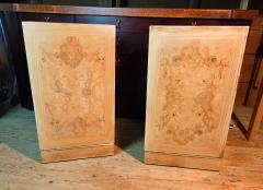  Drexel Drexel Heritage Furniture A Vintage Pair of Burlwood Pedestals Drexel Heritage Connoisseur circa 1970s - 4348753