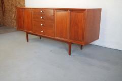  Drexel Drexel Heritage Furniture Kipp Stewart For Drexel Credenza and Top Lighted Cabinet - 3350035