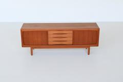  Dyrlund Danish symmetric sideboard in teak Dyrlund Denmark 1960 - 4001486