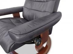  Ekornes Stressless Mid Century Ekornes Stressless Brown Leather Recliner or Lounge Ottoman Medium - 2896821