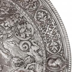  Elkington Co Large silver plated charger with mythological and battle scenes - 3141464